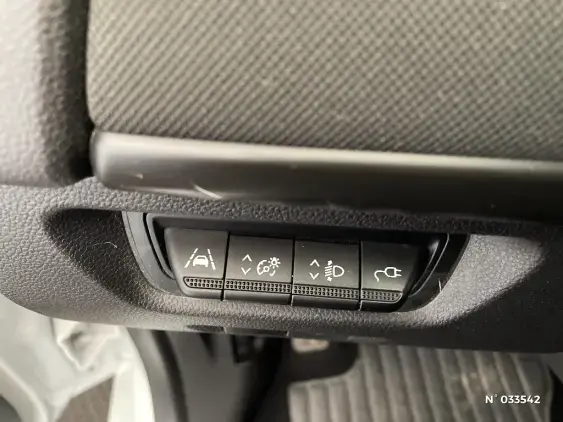 RENAULT ZOE - voiture d'occasion - Photo 15