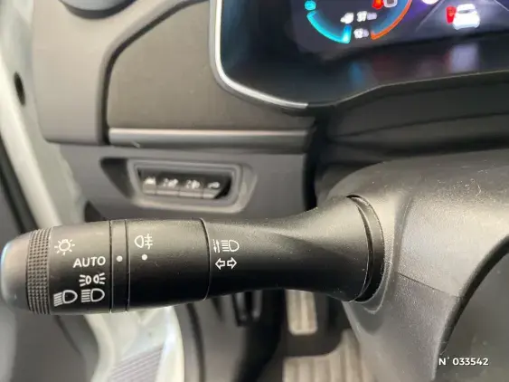 RENAULT ZOE - voiture d'occasion - Photo 26