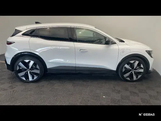 RENAULT MEGANE V - voiture d'occasion - Photo 5