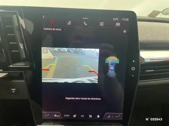 RENAULT MEGANE V - voiture d'occasion - Photo 14