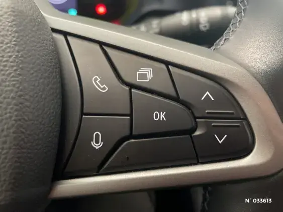 DACIA DUSTER III - voiture d'occasion - Photo 24