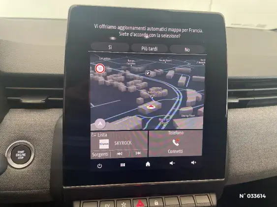 RENAULT CLIO V - voiture d'occasion - Photo 29