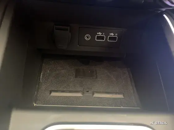 RENAULT CLIO V - voiture d'occasion - Photo 33