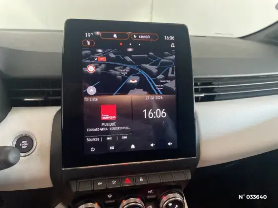 RENAULT CLIO V - voiture d'occasion - Photo 13