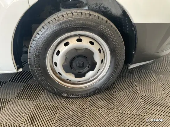 RENAULT TRAFIC III - voiture d'occasion - Photo 8