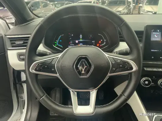 RENAULT CLIO V - voiture d'occasion - Photo 26