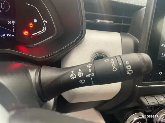 RENAULT CLIO V - voiture d'occasion - Photo 31