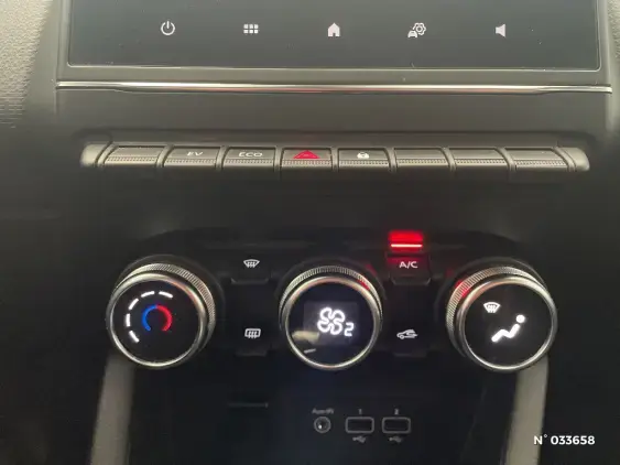 RENAULT CLIO V - voiture d'occasion - Photo 25