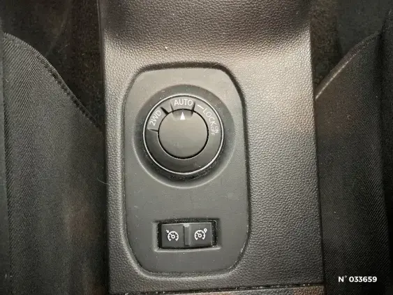 DACIA DUSTER II - voiture d'occasion - Photo 29