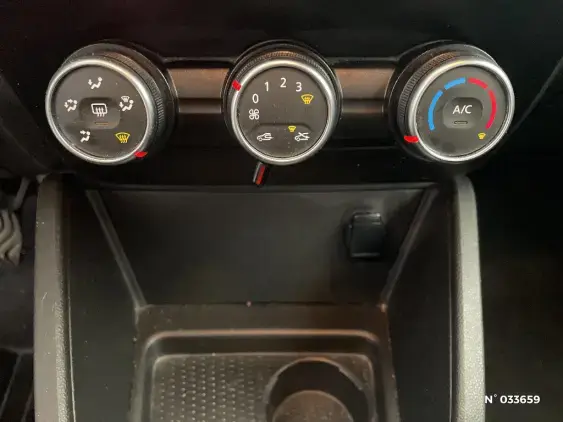 DACIA DUSTER II - voiture d'occasion - Photo 30