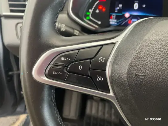 RENAULT CLIO V - voiture d'occasion - Photo 32