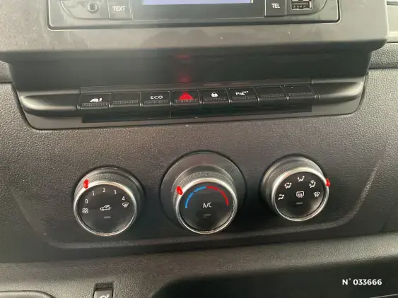 RENAULT MASTER FG III - voiture d'occasion - Photo 24