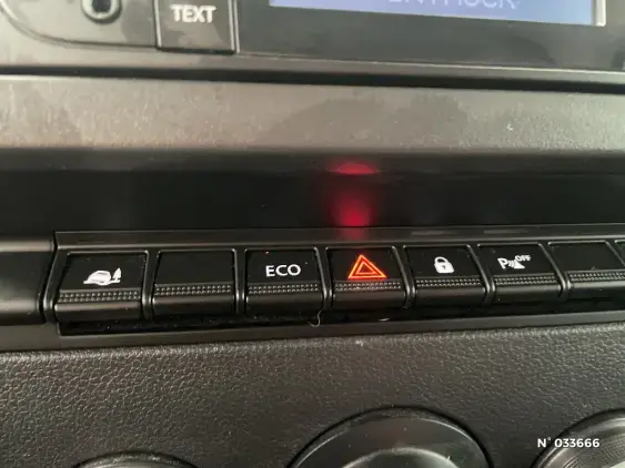 RENAULT MASTER FG III - voiture d'occasion - Photo 25