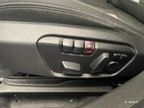 BMW X2 I - voiture d'occasion - Photo 38