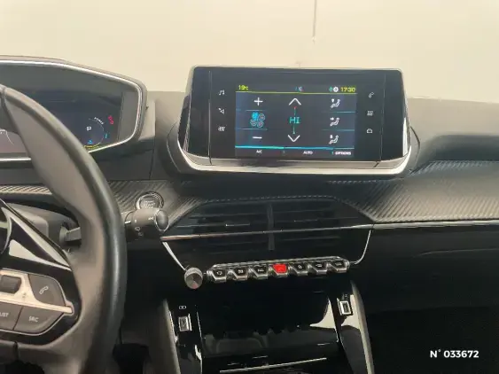 PEUGEOT 208 ELECTRIQUE II - voiture d'occasion - Photo 10