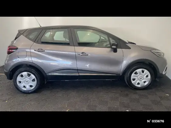 RENAULT CAPTUR - voiture d'occasion - Photo 5
