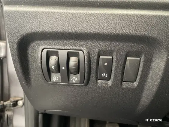 RENAULT CAPTUR - voiture d'occasion - Photo 15