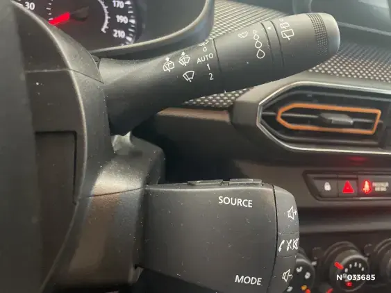 DACIA SANDERO III - voiture d'occasion - Photo 32