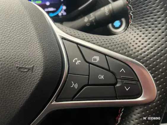 RENAULT ARKANA - voiture d'occasion - Photo 26