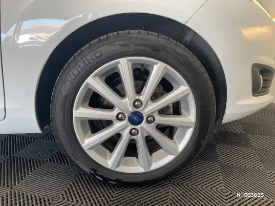 FORD FIESTA VI - voiture d'occasion - Photo 8