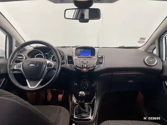 FORD FIESTA VI - voiture d'occasion - Photo 9