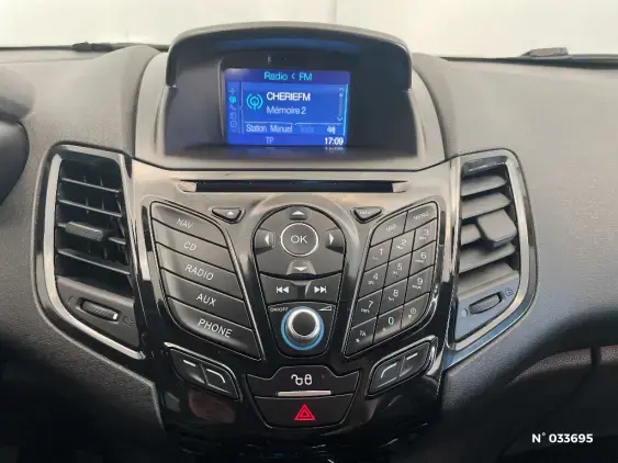 FORD FIESTA VI - voiture d'occasion - Photo 13