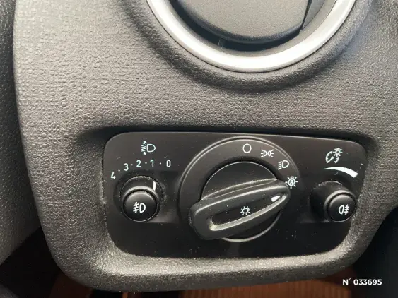 FORD FIESTA VI - voiture d'occasion - Photo 15