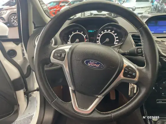 FORD FIESTA VI - voiture d'occasion - Photo 26