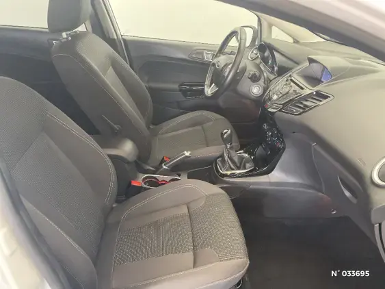 FORD FIESTA VI - voiture d'occasion - Photo 10