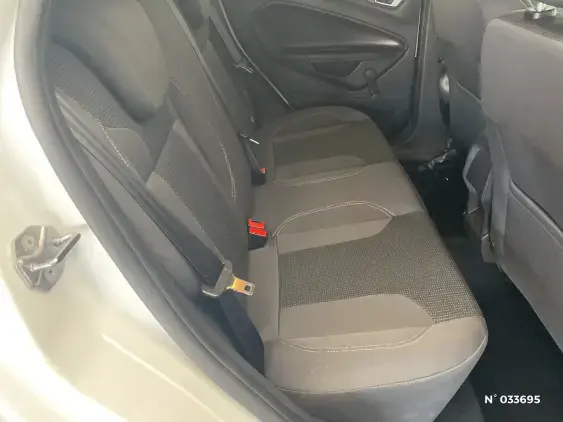FORD FIESTA VI - voiture d'occasion - Photo 11