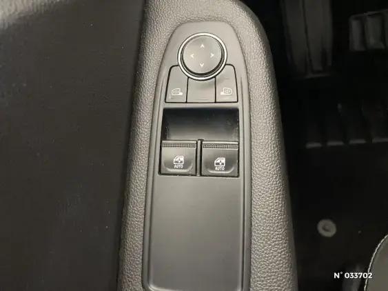 RENAULT CLIO V - voiture d'occasion - Photo 26