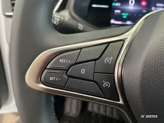 RENAULT CLIO V - voiture d'occasion - Photo 27