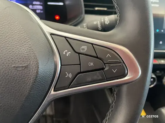 RENAULT CLIO V - voiture d'occasion - Photo 26