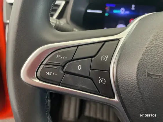 RENAULT CLIO V - voiture d'occasion - Photo 27