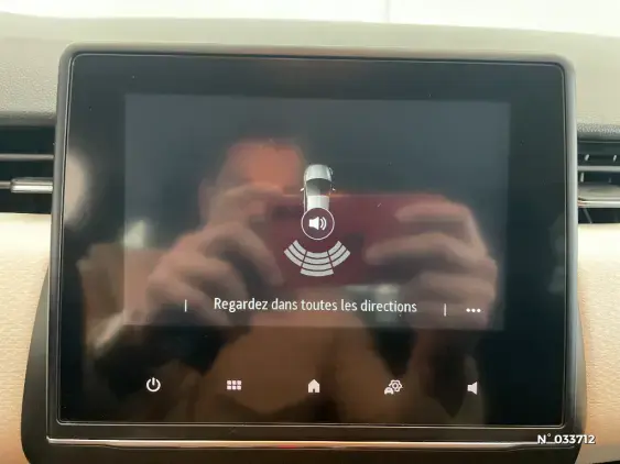 RENAULT CLIO V - voiture d'occasion - Photo 14