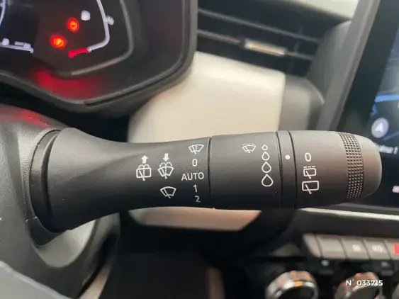 RENAULT CLIO V - voiture d'occasion - Photo 29