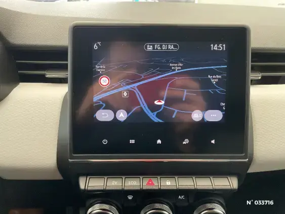 RENAULT CLIO V - voiture d'occasion - Photo 30