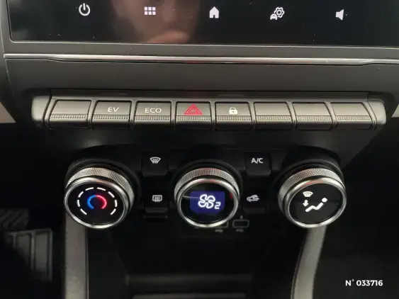 RENAULT CLIO V - voiture d'occasion - Photo 33