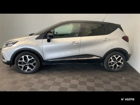 RENAULT CAPTUR - voiture d'occasion - Photo 2