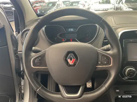 RENAULT CAPTUR - voiture d'occasion - Photo 25