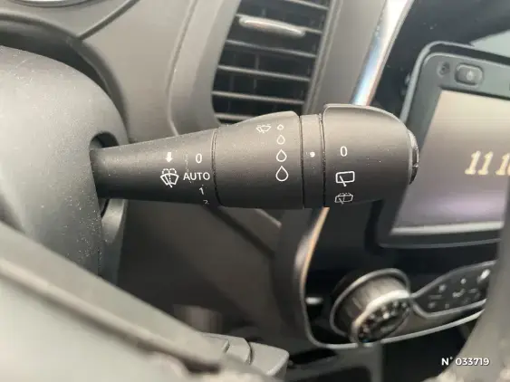 RENAULT CAPTUR - voiture d'occasion - Photo 28