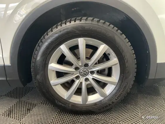 VOLKSWAGEN TIGUAN II - voiture d'occasion - Photo 8