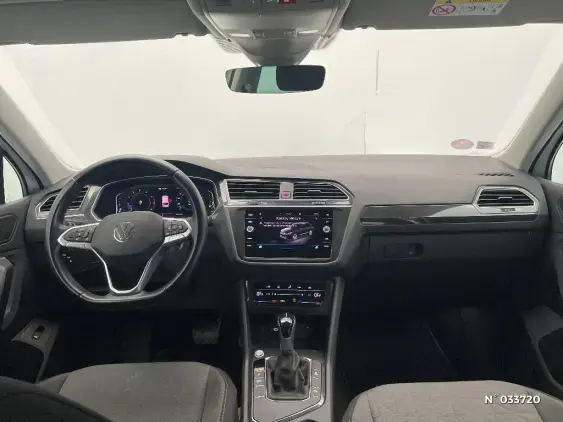 VOLKSWAGEN TIGUAN II - voiture d'occasion - Photo 9