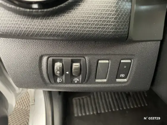 RENAULT CLIO IV - voiture d'occasion - Photo 15