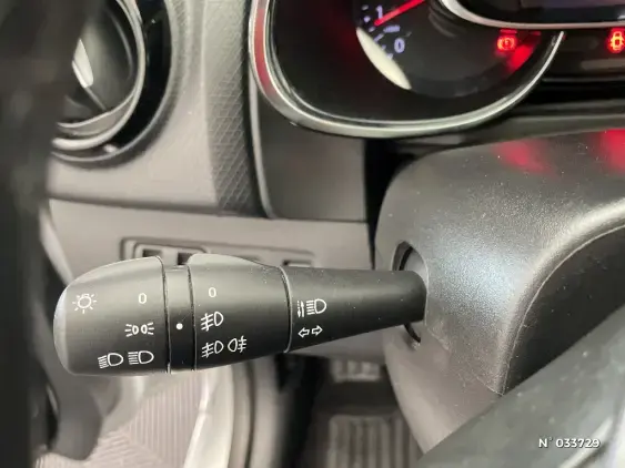 RENAULT CLIO IV - voiture d'occasion - Photo 28