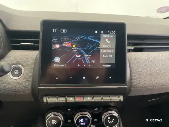 RENAULT CLIO V - voiture d'occasion - Photo 12