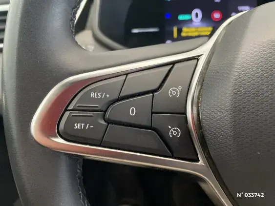 RENAULT CLIO V - voiture d'occasion - Photo 24