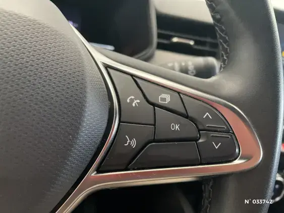 RENAULT CLIO V - voiture d'occasion - Photo 25