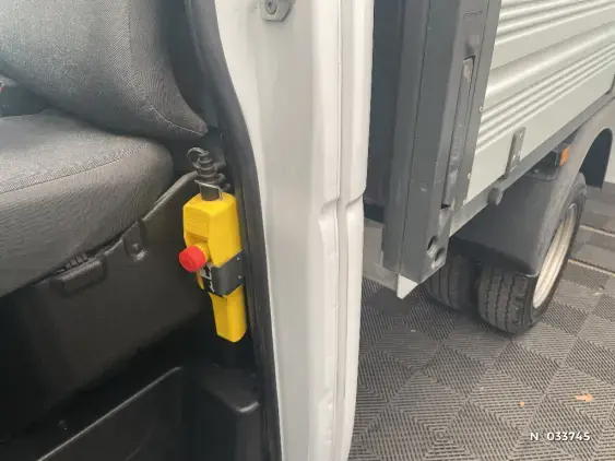 RENAULT MASTER III - voiture d'occasion - Photo 27