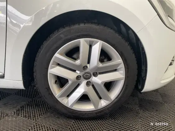 RENAULT CLIO V - voiture d'occasion - Photo 8